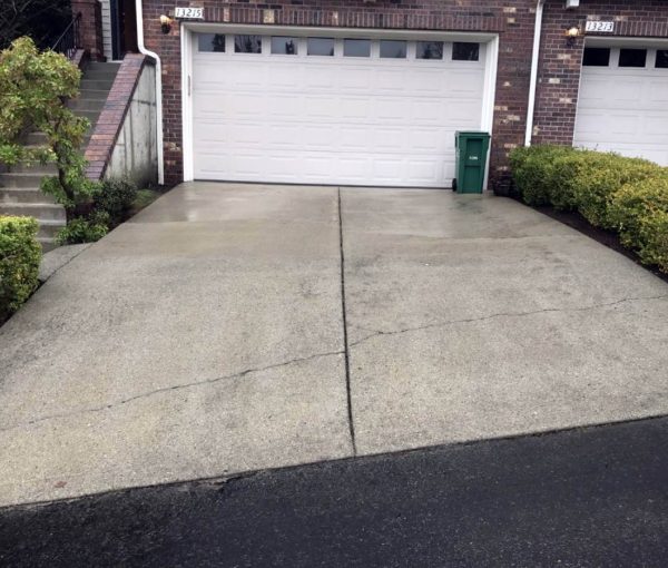 brick home driveway after cleaning